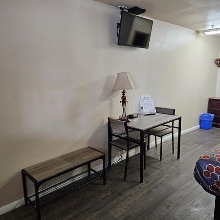 California Suites Motel Calexico Экстерьер фото